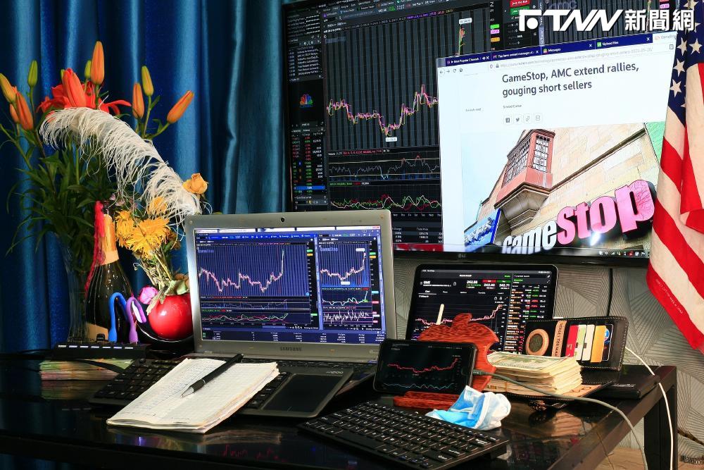 三大法人ETF2月買超第一名為元大滬深300正2（00637L），買超23萬5017張。（圖／Pixabay）