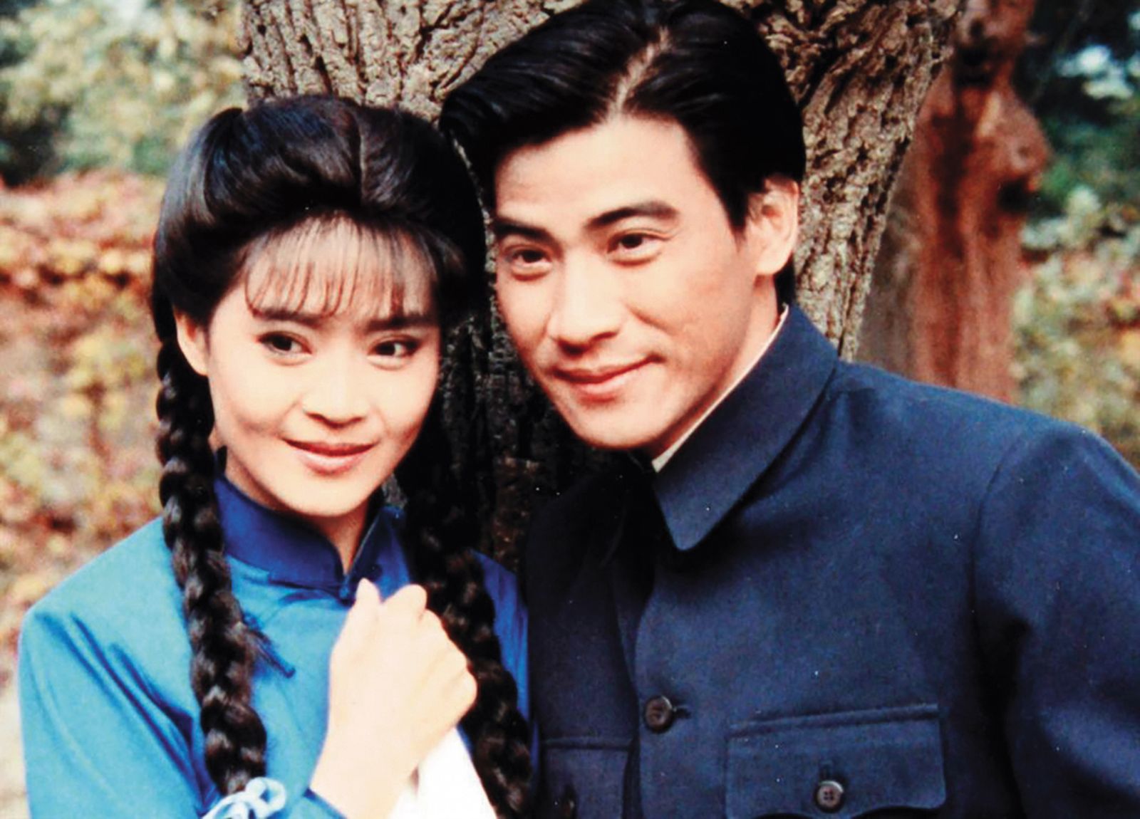 1991年翁家明（右）、俞小凡（左）因合作《忘夫崖》相戀，曾透露兩人談感情「很有制度」像合約一般。