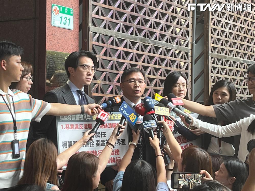 林文鵬律師表示，張國華及4位遺囑執行人不僅公然蔑視張榮發遺囑，更構成刑法背信犯罪。（圖／林文鵬律師提供）