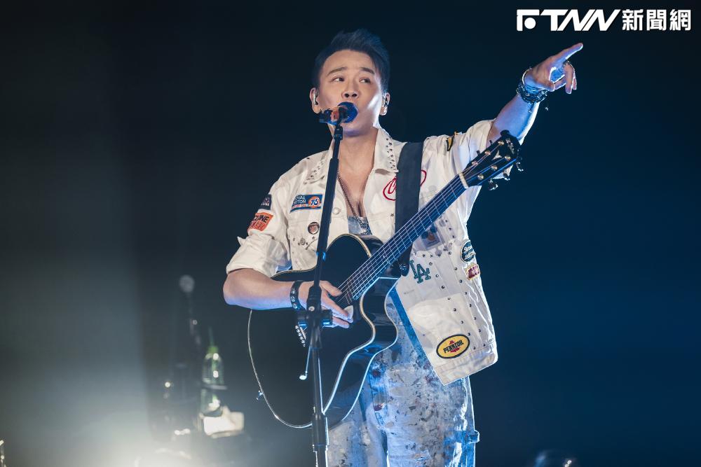 陶喆四度在台北小巨蛋開唱，一連飆唱多首經典歌曲。（圖／偉大文化提供）