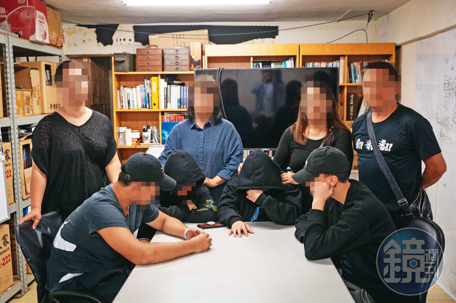 多名球員及家長出面指控邵之雋霸凌，並提供邵辱罵球員的錄音檔佐證。