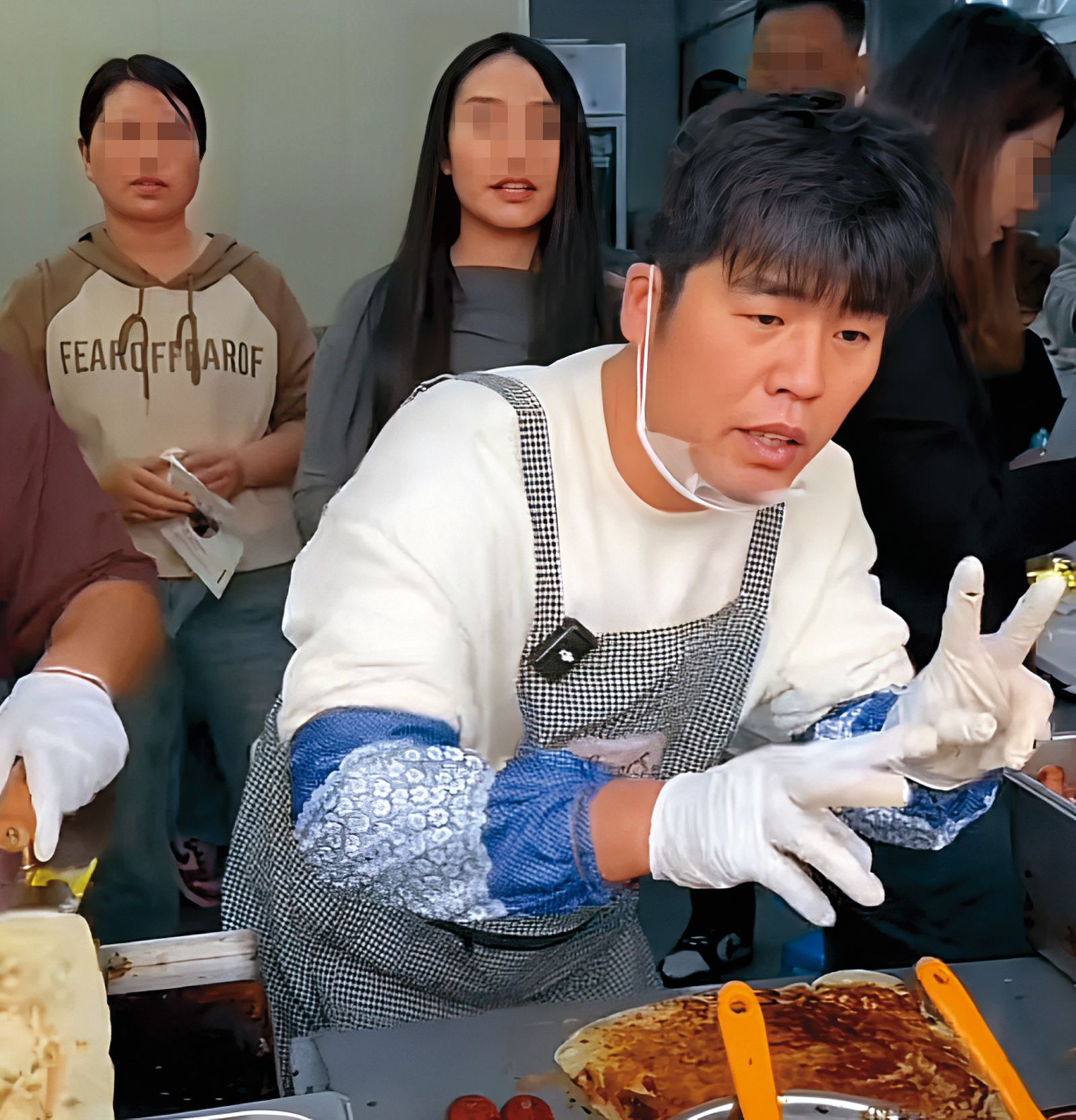 周董2號「粥餅倫」當然只能比2了！（翻攝自32.cn知協）