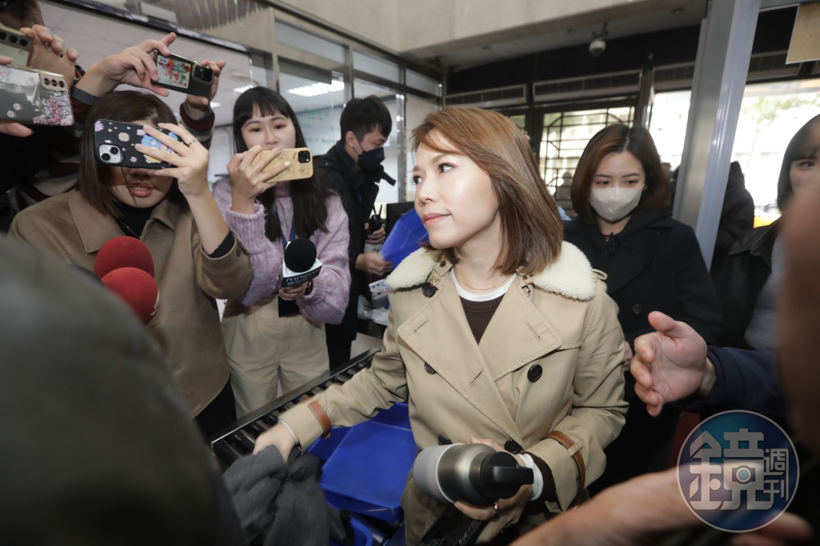 立院民眾黨團主任陳智菡（圖）今回應，指柯文哲去年8月已將木可450萬元全數捐出，遭檢調打臉去年9月5日柯文哲遭收押後，200萬元仍未被動用。