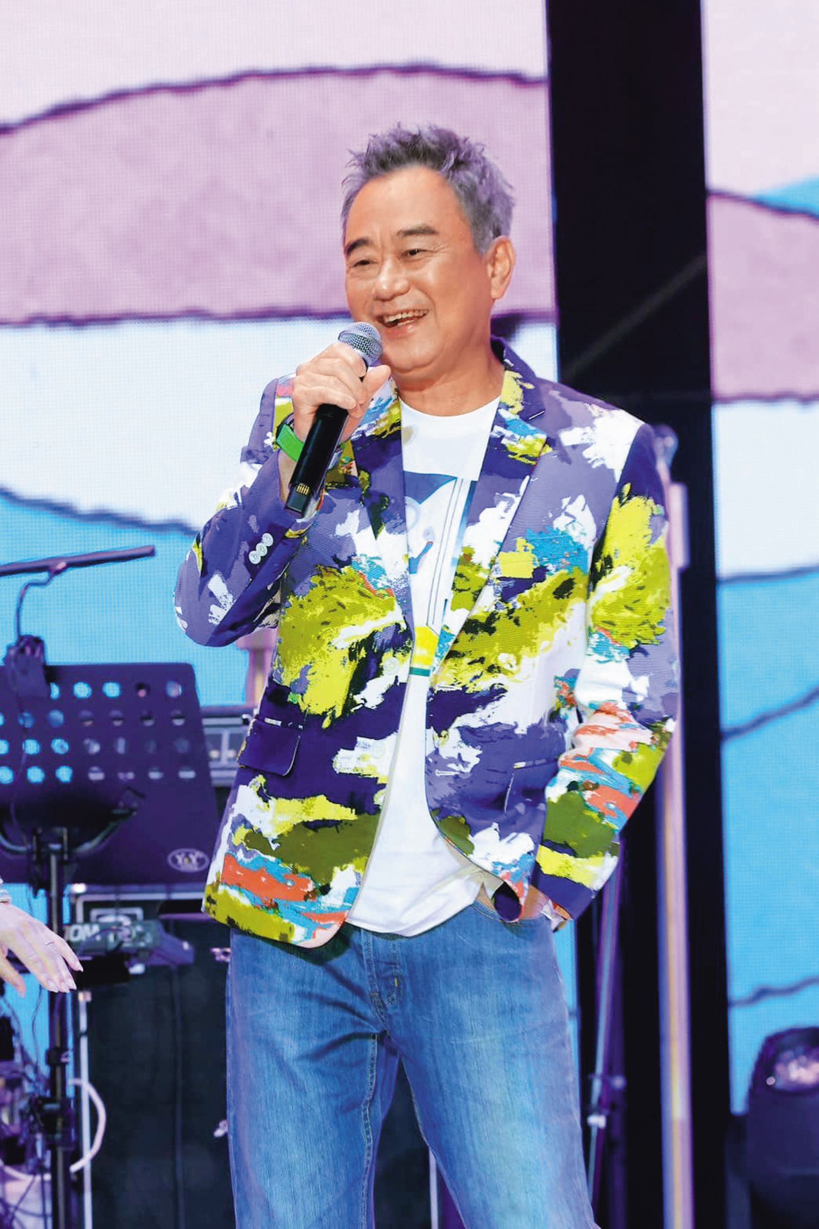 接受手術治療口腔腫瘤完後，陳昇還可辦跨年演唱會。（翻攝自陳昇臉書）